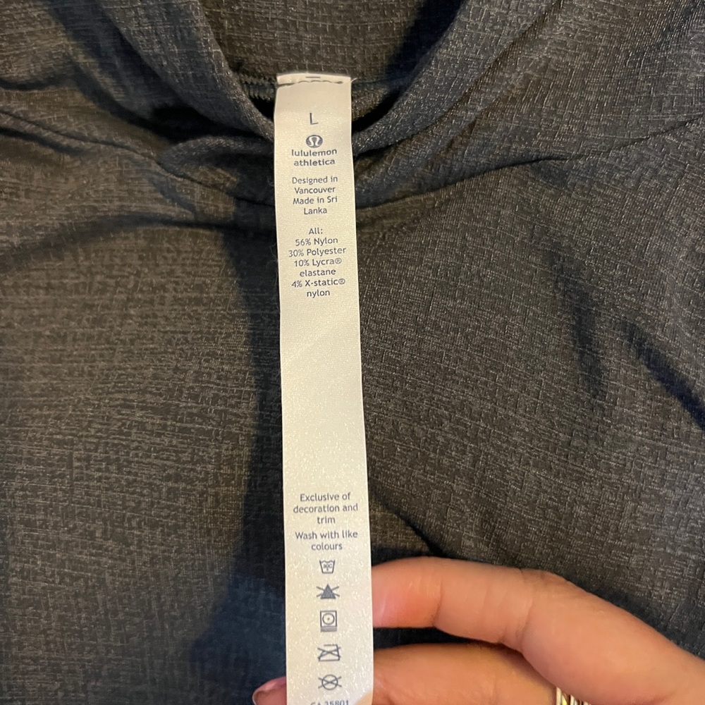 Lululemon Pullover - image 3